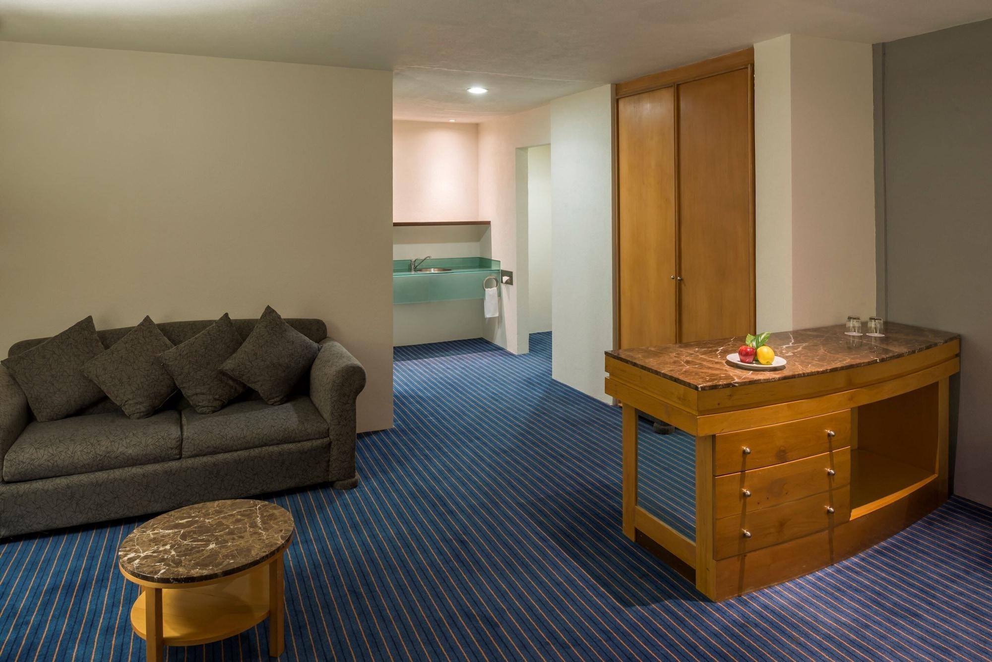 Real Inn ヌエボラレド エクステリア 写真